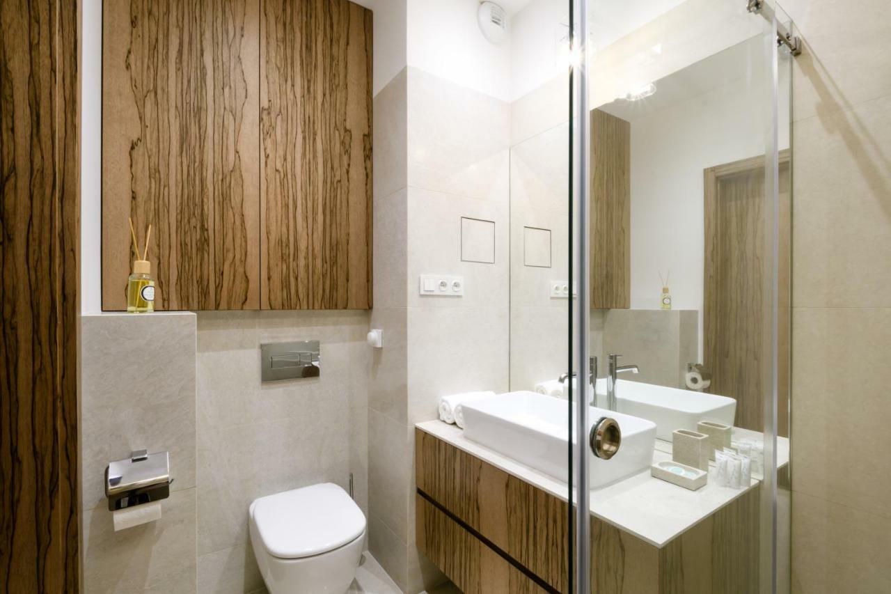 Luxlux Apartments Afara Varsovia Exterior foto