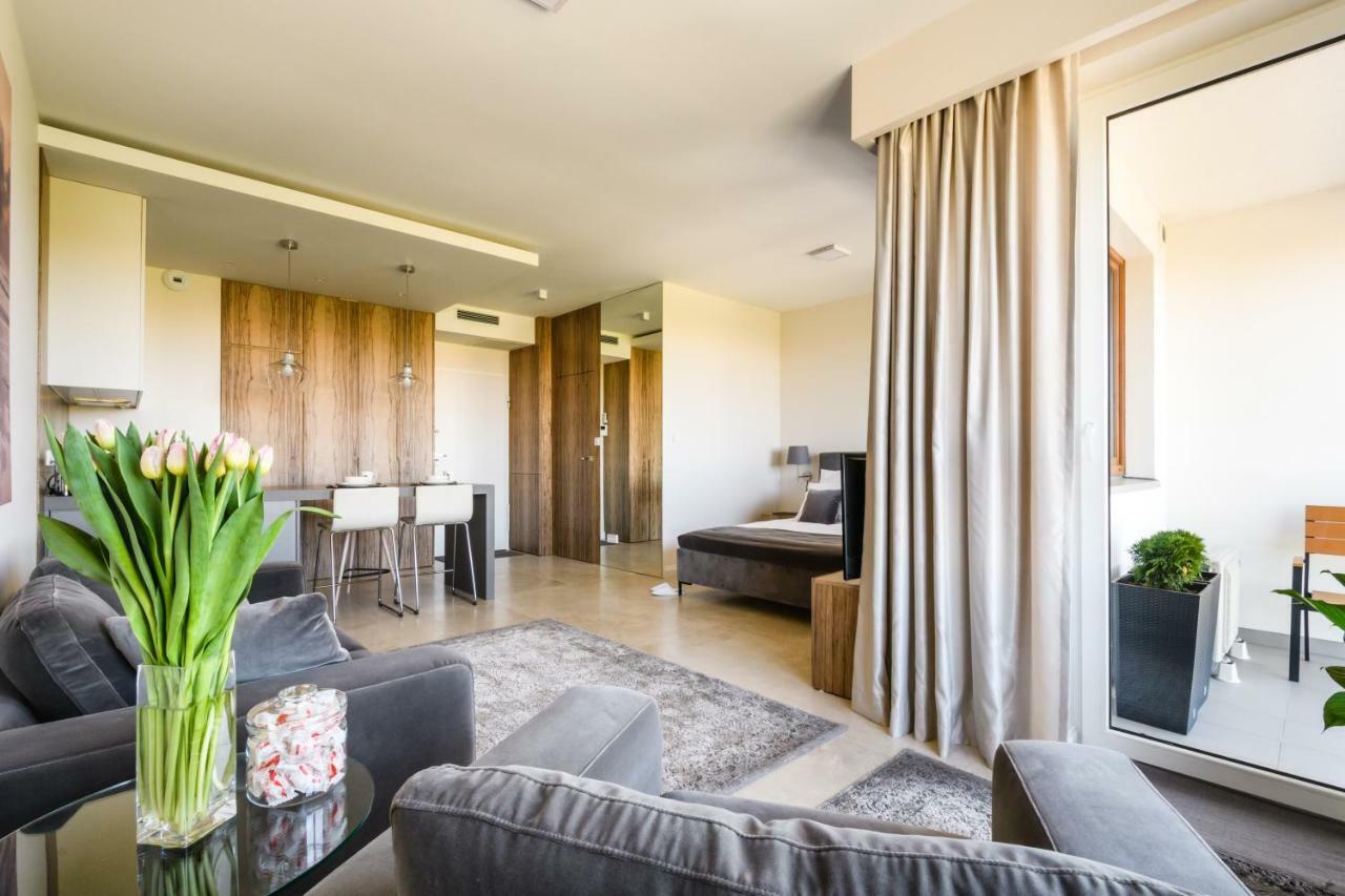 Luxlux Apartments Afara Varsovia Exterior foto